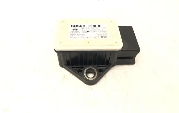 Audi A5 8T 8F ESP acceleration yaw rate sensor 8K0907637B 7009630 0265005669
