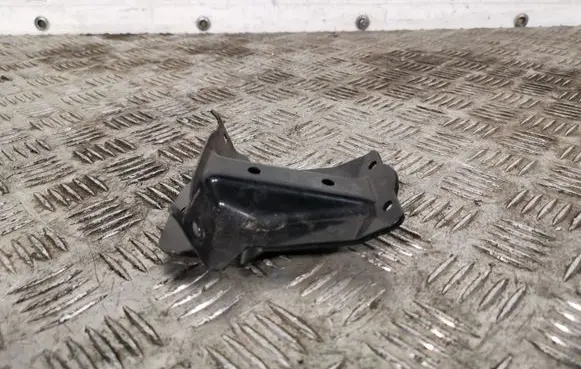 Subaru Forester SK Radiator support slam panel bracket 