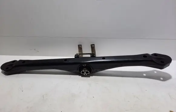 Volkswagen Touareg I Gearbox mounting bracket 7L6399227C