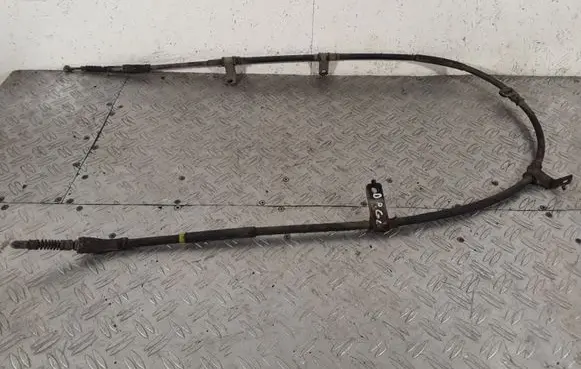 Handbrake/parking brake wiring cable