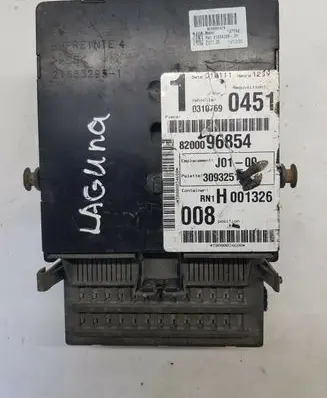 Renault Laguna II Fuse module 8200013449D nr1687