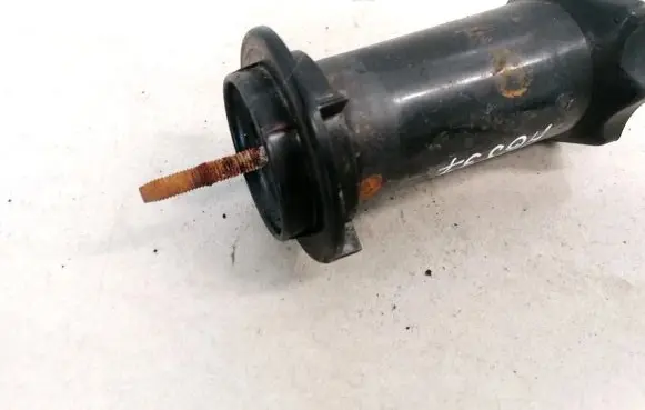 Hyundai Elantra Spare wheel bolt 
