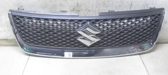 Suzuki Grand Vitara II Front grill 71743-65J0