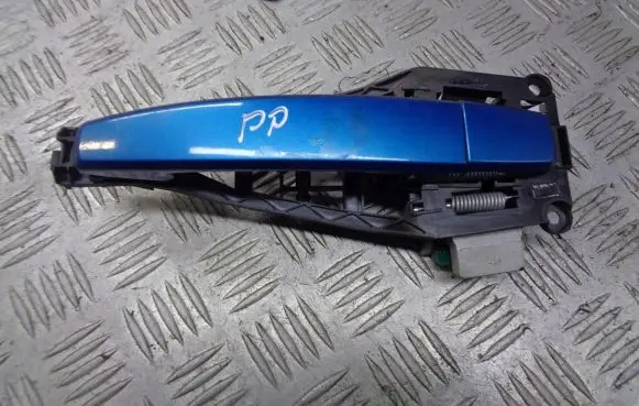 Opel Tigra B Front door exterior handle