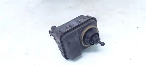 Opel Vectra B Headlight level adjustment motor 