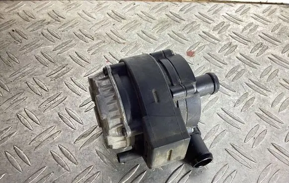 Volkswagen Tiguan Electric auxiliary coolant/water pump 04L965567B