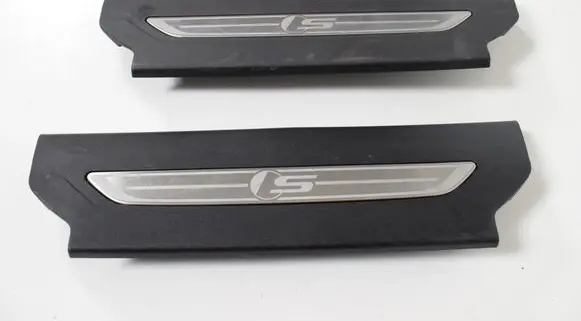 Jaguar F-Pace sill trim set (inner) HK8M13200CB HK8M13201CB
