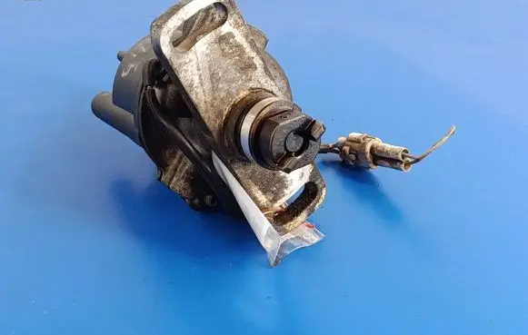 Suzuki Swift Cultus Spark distributor 33100-50G1