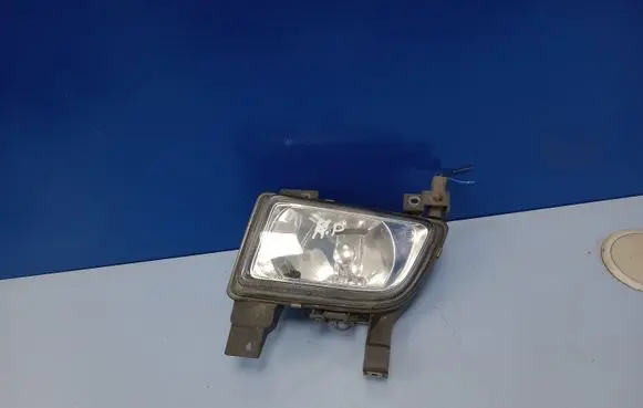 Mazda Premacy Front fog light B25G51690C F014000242