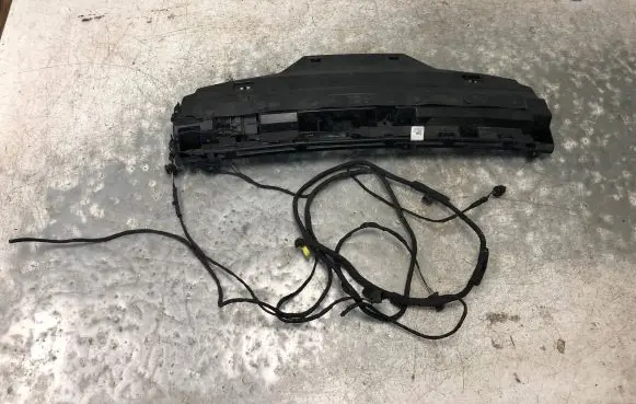 BMW 3 F30 F35 F31 Tailgate sensor 7391042 7256921