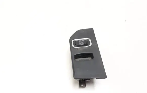 Volvo V60 Ignition lock 30659639