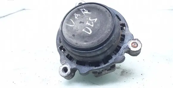 BMW 1 F20 F21 Engine mount bracket 6854252