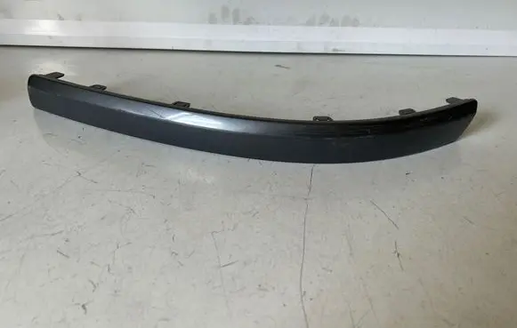 Volvo S60 Front bumper splitter molding 08693185