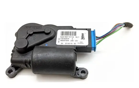 Volkswagen Golf VII Air flap motor/actuator 5Q0907511A
