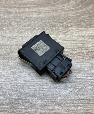 BMW 5 E34 Windscreen/window heater switch 1384480 03840800