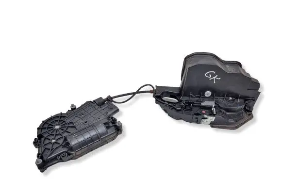 BMW 7 F01 F02 F03 F04 Rear door lock 7185687