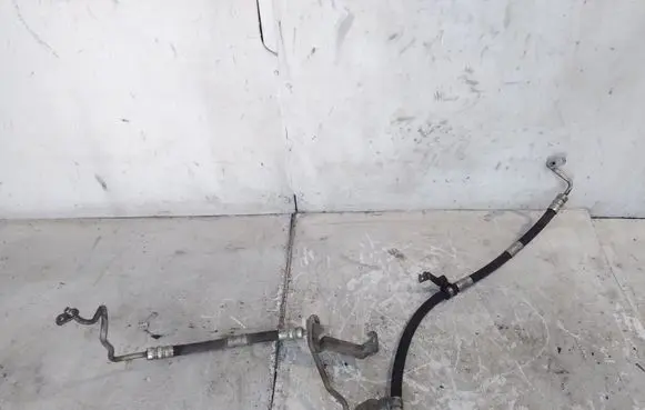 Mercedes-Benz C W204 Power steering hose/pipe/line
