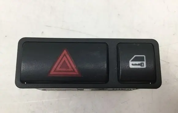 BMW 3 E46 Hazard light switch 8368920