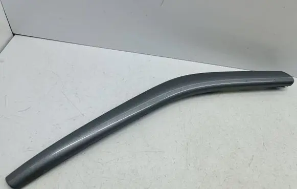 Ford Focus Front door trim bar BM51A24185BC