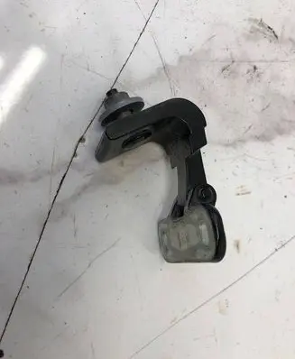 Audi A3 S3 8V Rear door upper hinge 