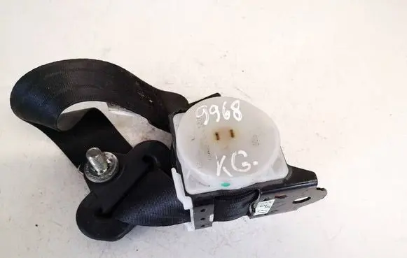 Mazda 2 Rear seatbelt t86236t