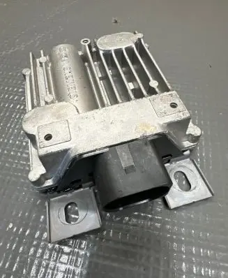 Porsche Cayenne (92A) Fuel injection pump control unit/module 7P0906093B 41650153 A2C53355730