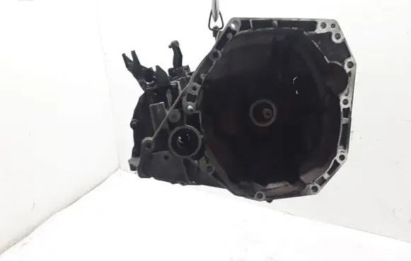 Dacia Dokker Manual 5 speed gearbox JR5050