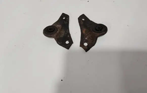 Toyota MR2 (W30) III Radiator mount bracket 1653322020 1652374010