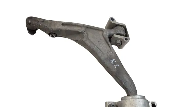 Volvo XC90 Front lower control arm/wishbone 31476461 FR8ZA