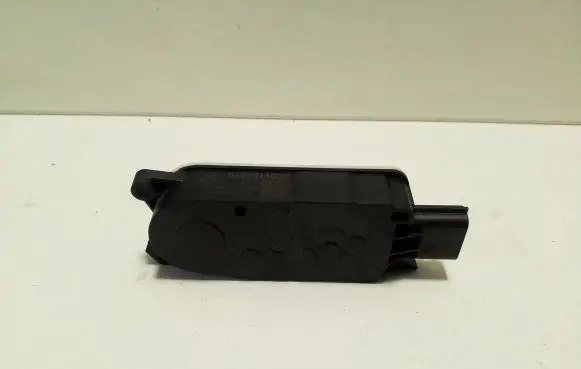 Nissan Qashqai J12 Other devices 6477R1021 6477S024000
