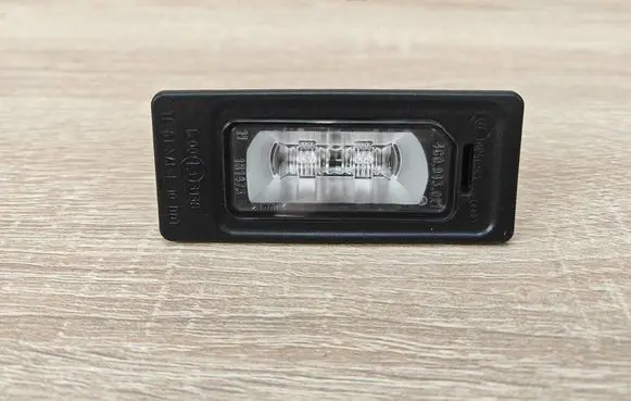 Audi A7 S7 4G Number plate light 4G0943021