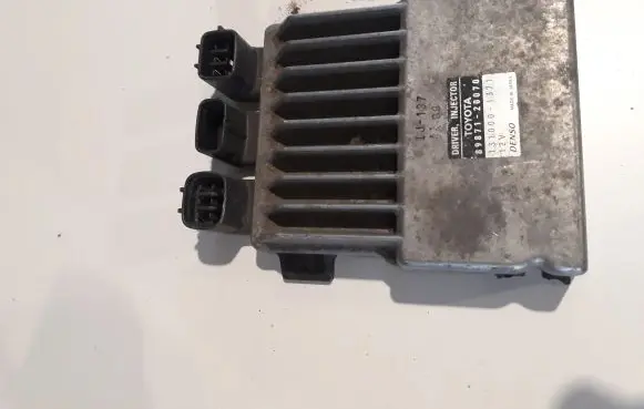 Lexus IS 220D-250-350 Fuel injection control unit/module 8987120070