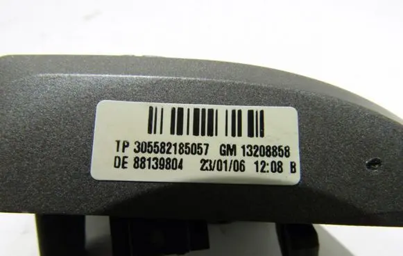 Opel Vectra C Steering wheel buttons/switches 88139804