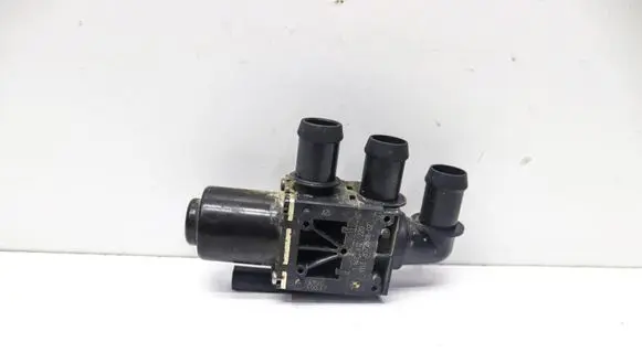 BMW iX3 G08 Coolant heater control valve 8572508 1147412220