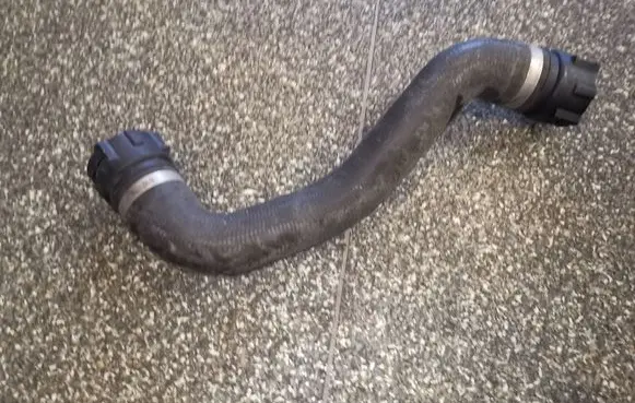BMW 4 F36 Gran coupe Engine coolant pipe/hose 8514051