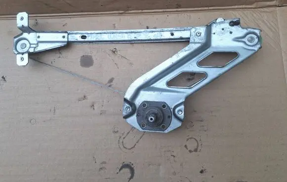 Opel Corsa B Sliding door electric window regulator 90389536