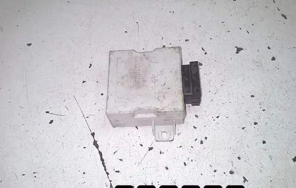 Window wiper relay