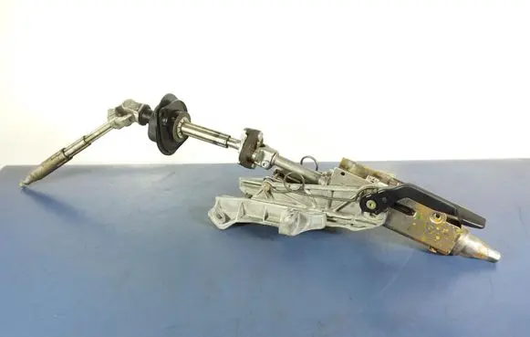 Ford Mustang VI Steering wheel axle GR3C-3C529-BE