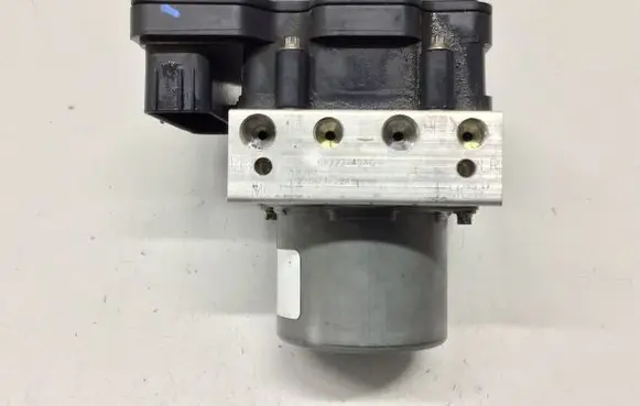 Chrysler Pacifica ABS Pump 68222745AG