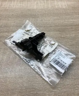 Smart ForTwo I Fender mounting bracket A4517500484 A4517570601