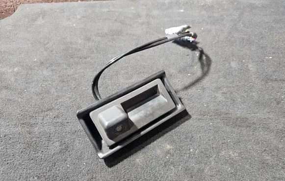 Porsche Cayenne (92A) Tailgate handle with camera 7p5827566l