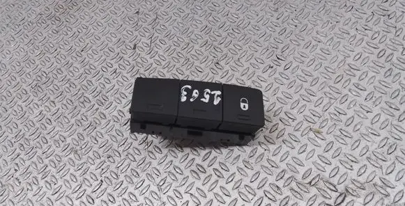 Fiat Albea Central locking switch button 