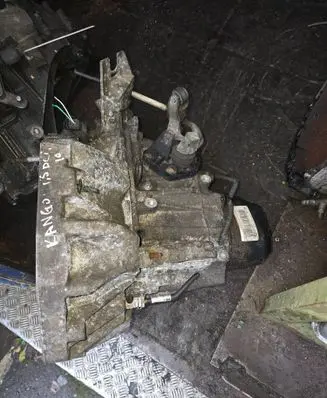 Renault Kangoo II Manual 5 speed gearbox JR5156 7701978879 A034670