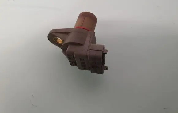 BMW M5 Camshaft position sensor 7834490 13627834490
