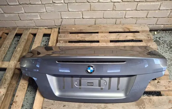 BMW 1 E82 E88 Tailgate/trunk/boot lid 7252209 7252211 41627252211