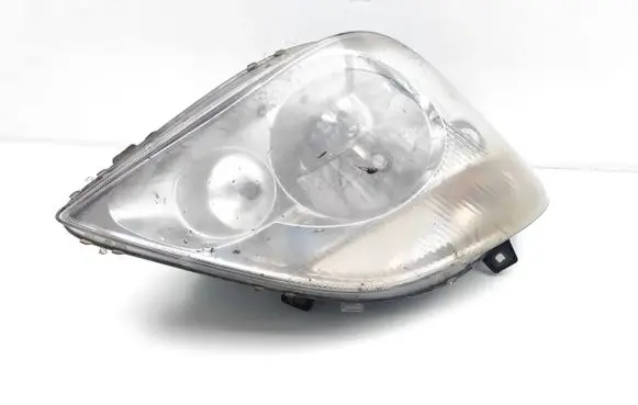 Mercedes-Benz Sprinter W906 Headlight/headlamp A9068200461 1LB24701204