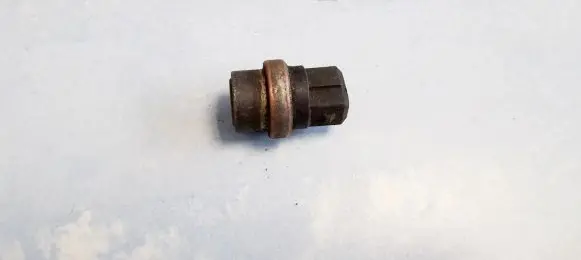 Coolant temperature sensor