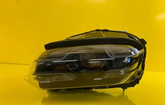 Porsche Taycan 9J1 Headlight/headlamp