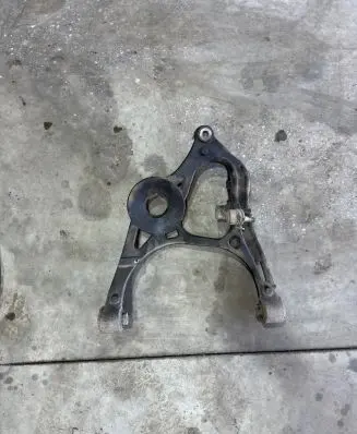 Mercedes-Benz ML W164 Rear upper control arm/wishbone 000062363106