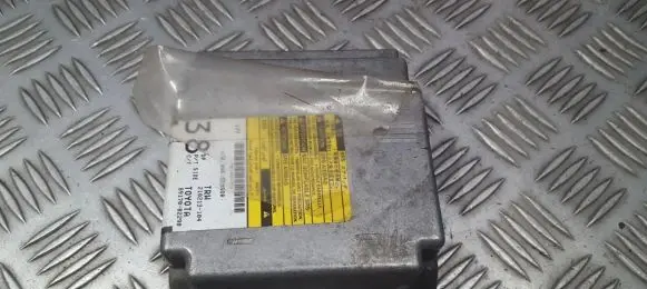 Toyota Corolla E120 E130 Airbag control unit/module 210213104 210213-104